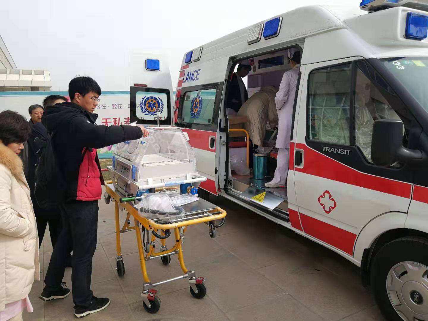 清涧县救护车转院