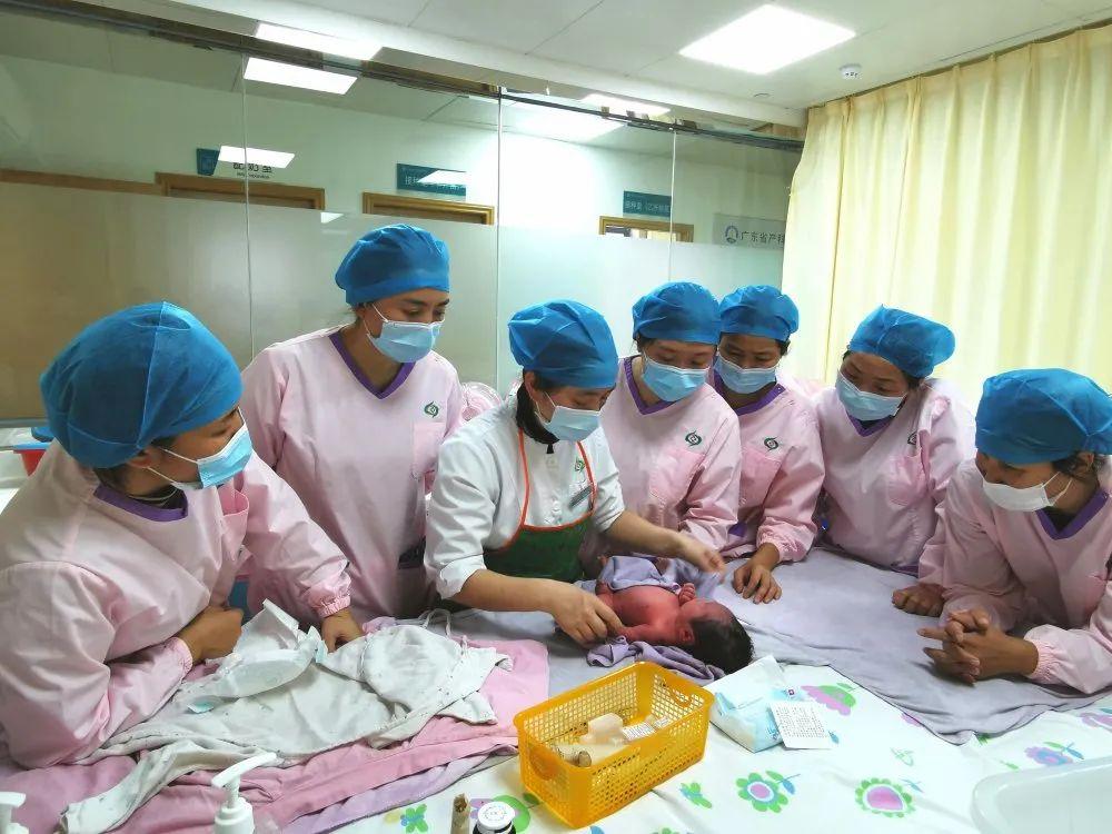 清涧县妇婴监护型护送